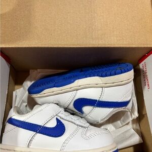 Blue and white dunks